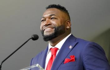 El Senado aprueba resolución que reconoce al inmortal David Ortiz