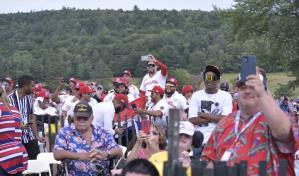 El orgullo dominicano inunda Cooperstown en el gran día del Big Papi