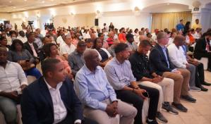 Director Omsa: Gobierno no cobra ni cobrará un solo peso para titulaciones