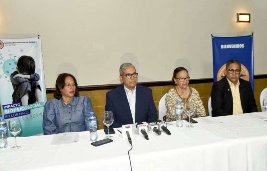 Pediatras del Cibao preocupados por efectos psicológicos y físicos en la niñez tras Covid