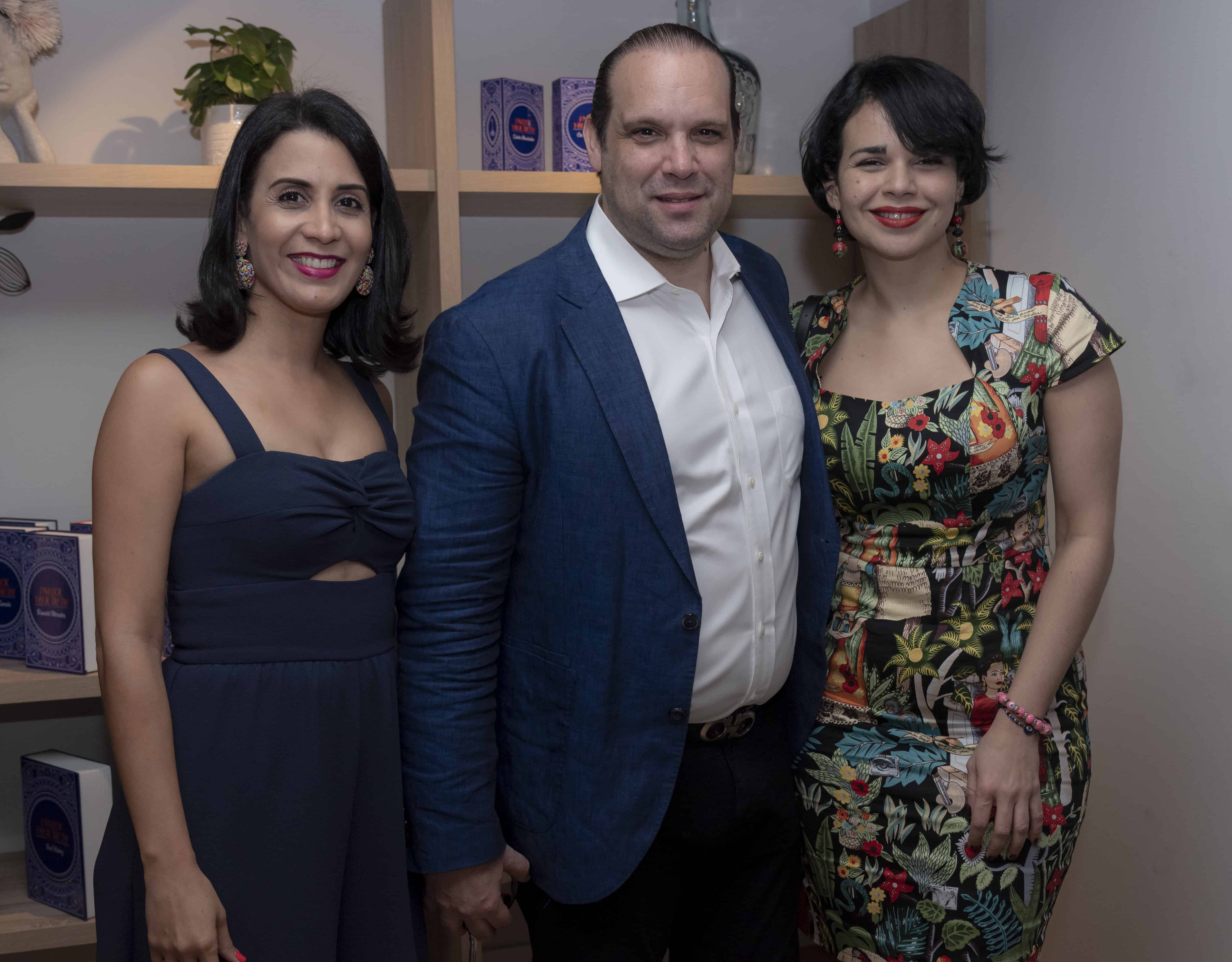 Bianny de Jesús, Rodolfo Borrel y Lissette Guzmán.