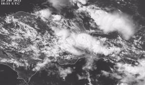 Polvo del Sahara y sistema de alta presión disminuirán lluvias este martes