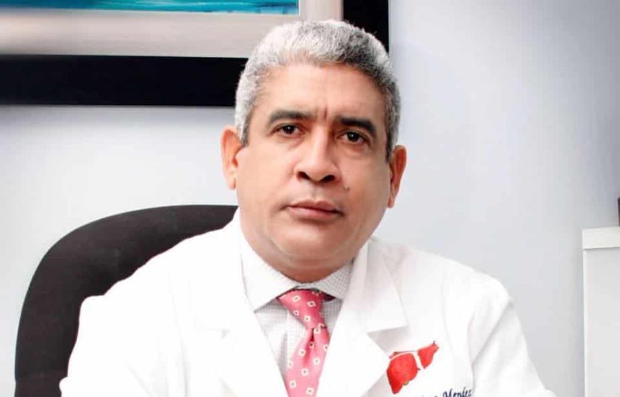 Dr. Luis Pérez Méndez: “En el país, la infección de hepatitis B ronda el 3 % y de hepatitis C el 1 % de la población”