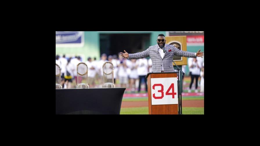 Medias Rojas caen derrotados en día de homenaje a David Ortiz