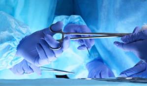 Hicieron reducción de mamas a veinte mujeres en jornada de cirugía