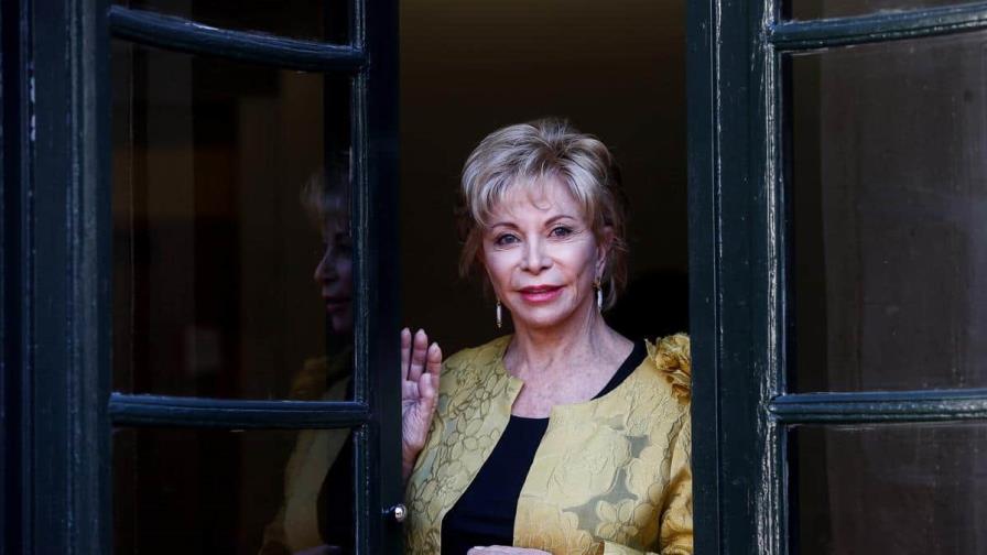 Edición única de La casa de los espíritus por sus 40 años y los 80 de Isabel Allende