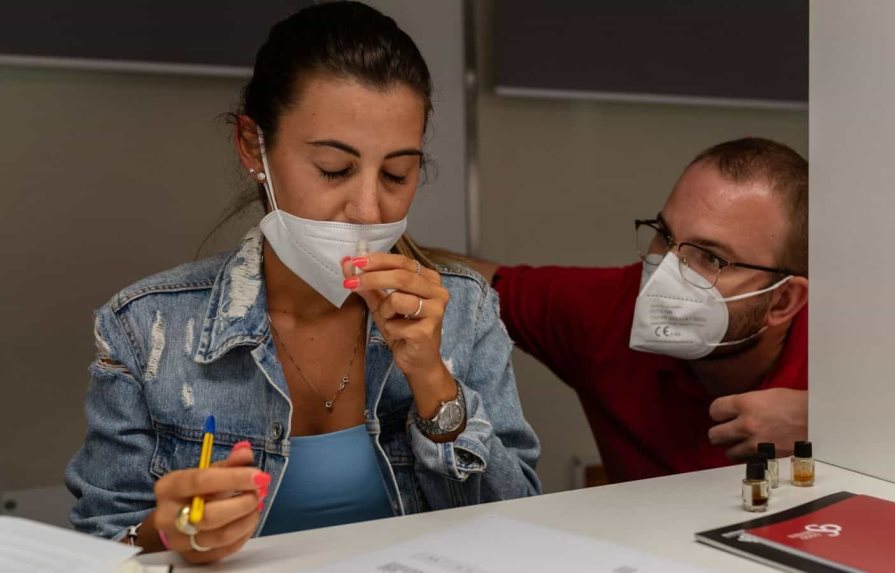 El 5 % de enfermos del COVID-19 puede tener problemas prolongados de gusto y olfato