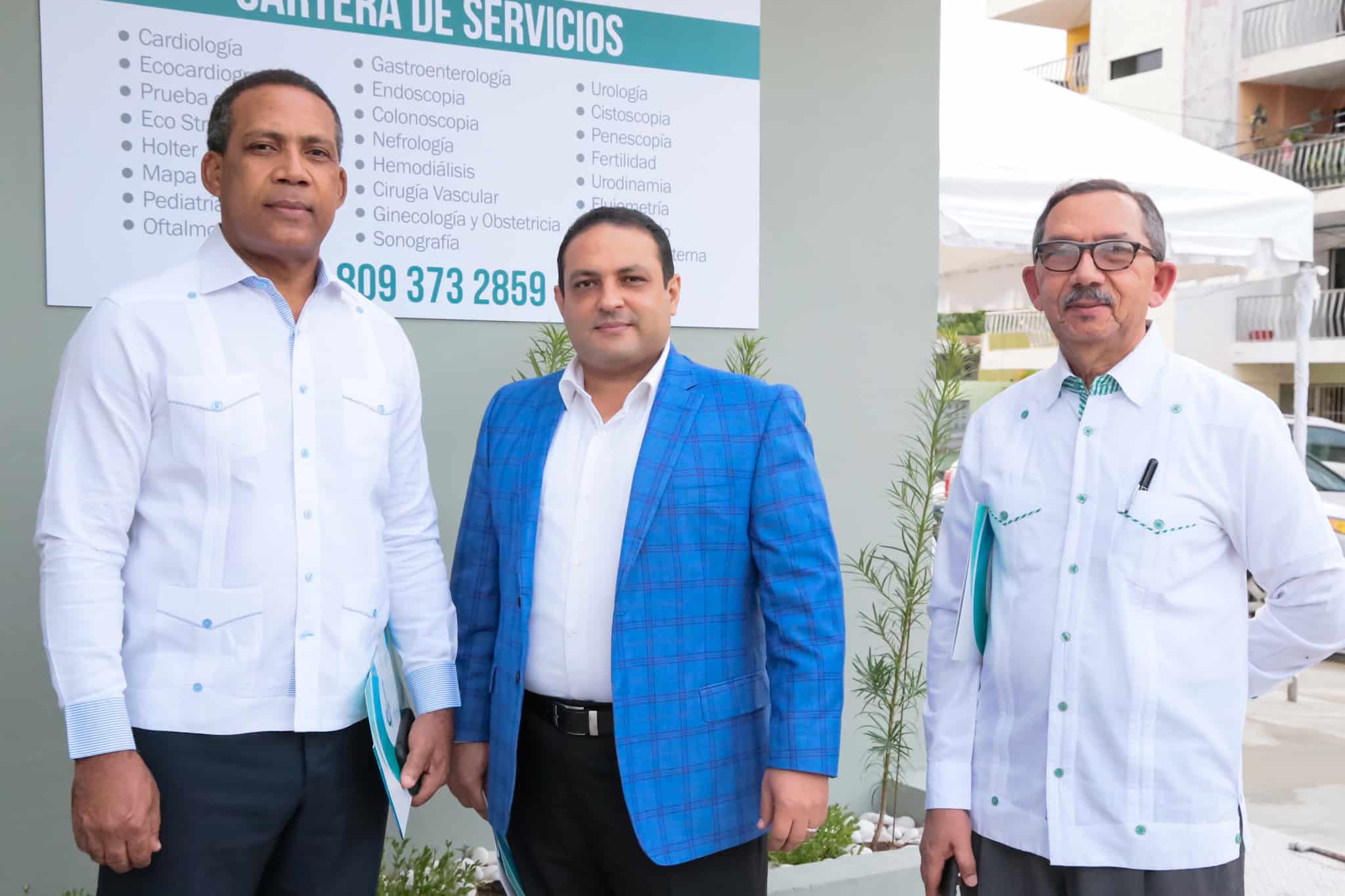 Abel Medina, Alexis de León y Eduardo Rodríguez.