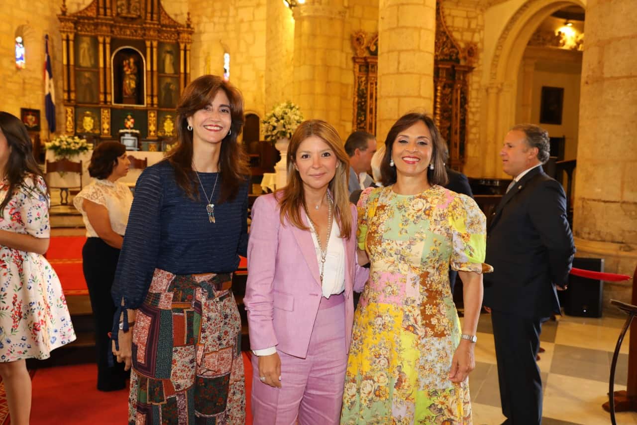 Nidia Paiewonsky, Mónica Armenteros y Jinny Alba.