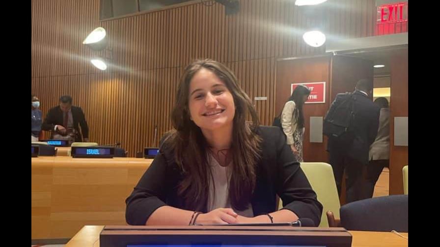 Estudiantes dominicanas participan en Programa de Internado Juvenil de la ONU Estudiantes dominicanas participan en Programa de Internado Juvenil de la ONU