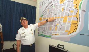 Politur alerta a turistas sobre redes que se dedican a estafar a través de Grindr