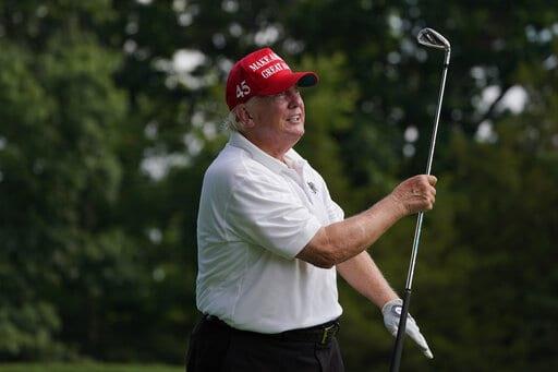 Trump: gira saudí de golf es una fiebre del oro