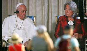 El papa Francisco denuncia la colonización ideológica en su visita a Canadá