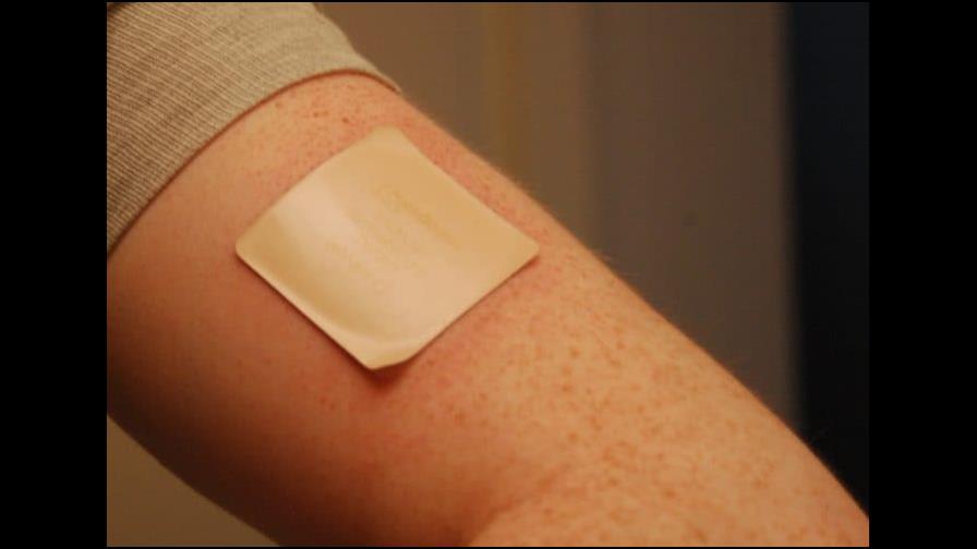 Un parche adhesivo del tamaño de un sello capaz de sacar imágenes del cuerpo Un parche adhesivo del tamaño de un sello capaz de sacar imágenes del cuerpo