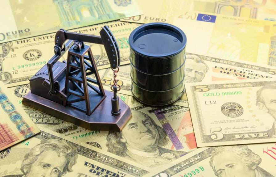 El petróleo de Texas abre con una subida del 1.36 % hasta 98.56 dólares