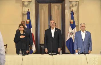 Abinader promulga ley de Extinción de Dominio confiado en que lo robado será devuelto