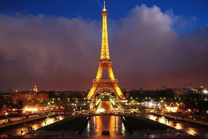 Escaparates sin luz o menos calefacción: Francia busca bajar 10 % su factura