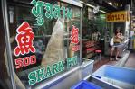 El tiburón, la delicatessen que sobrevive sin turistas chinos en Bangkok