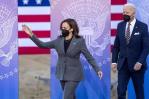 Kamala Harris, la opción más valorada por los demócratas para suceder a Biden