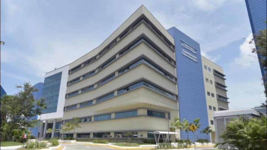 Hospital Luis E. Aybar abre consulta externa este viernes