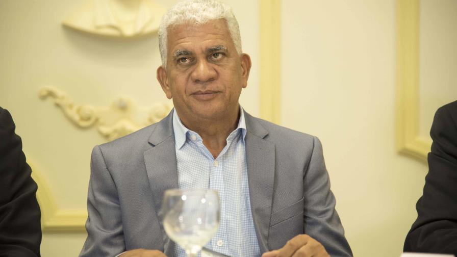 Fenatrado reitera a sus miembros no viajar hacia Haití