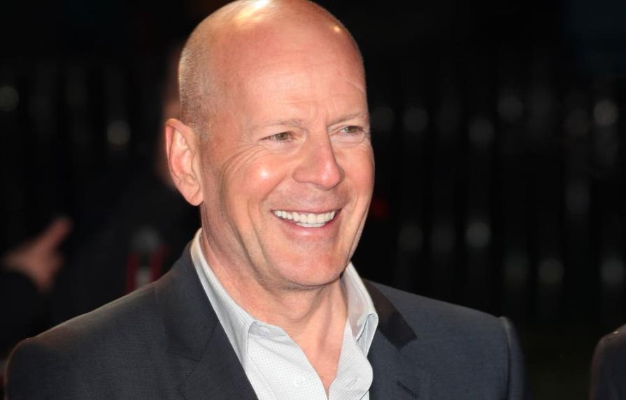 Bruce Willis celebra el aniversario de Die Hard
