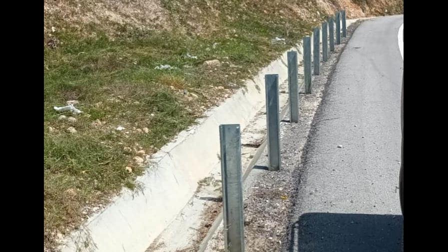 Condenan a un hombre por robar barandas de seguridad en La Vega Condenan a un hombre por robar barandas de seguridad en La Vega