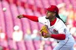 Los Marineros adquieren a Luis Castillo desde Rojos