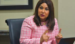 Mayra Jim&eacute;nez: "Est&aacute; pendiente ampliar el marco jur&iacute;dico de los derechos humanos de las mujeres"