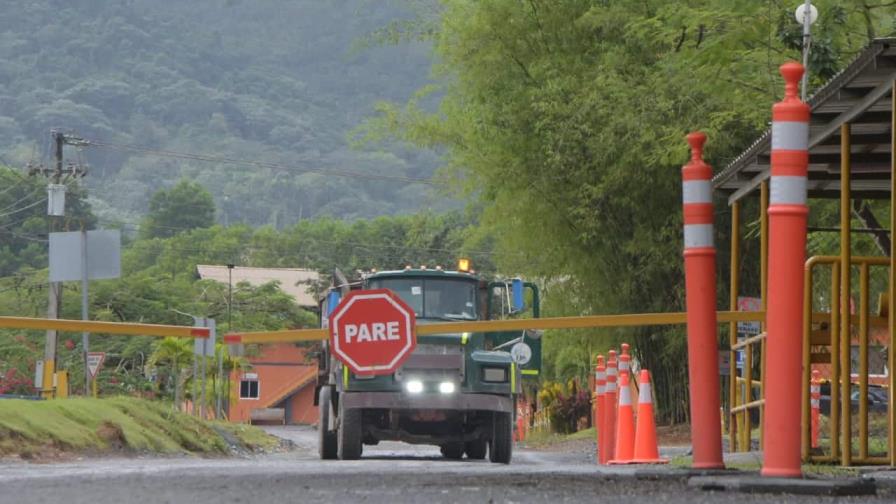 Continúa el rescate de mineros en Cerro de Maimón