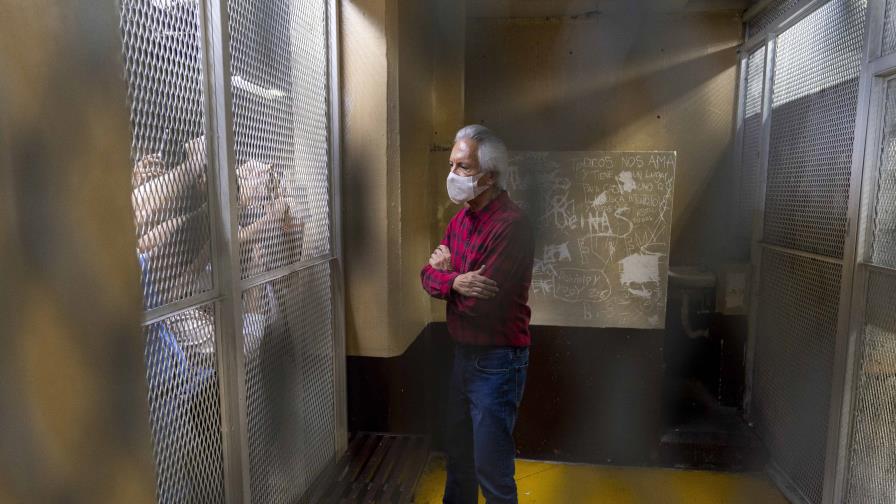 Guatemala: Suspenden audiencia en caso periodista detenido