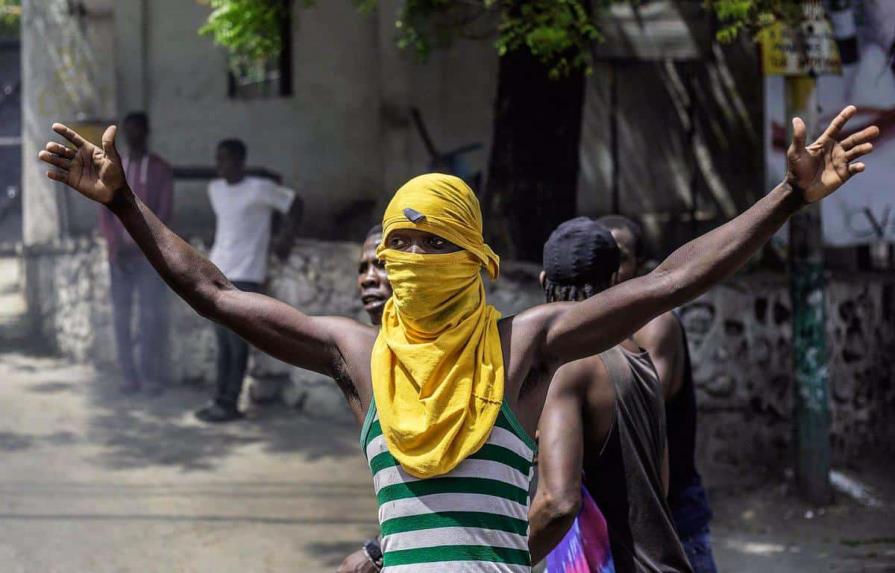 Asesinan exsenador haitiano en Puerto Príncipe y culpan a pandillas