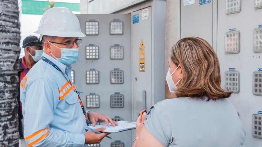 Edesur reporta acreditación a 706,106 clientes por el cambio de precio de la tarifa eléctrica