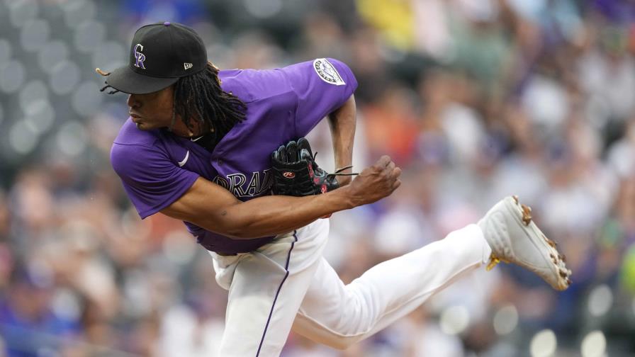 Rockies y Astros anuncian dominicanos para abrir sus partidos Rockies y Astros anuncian dominicanos para abrir sus partidos