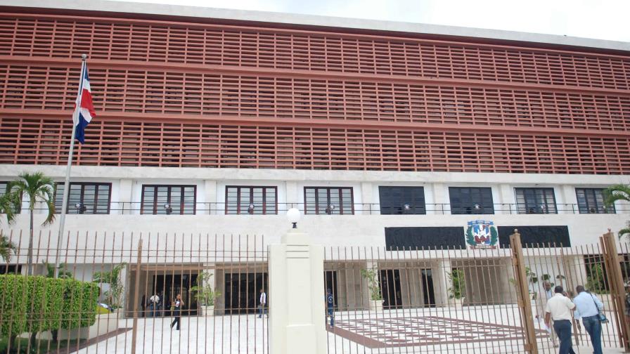 Alfredo Pacheco dice acatará lo que el PRM decida sobre la presidencia de la Cámara de Diputados