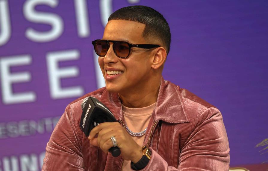 Daddy Yankee alcanza el número 1 en la radio de EE.UU. con Remix