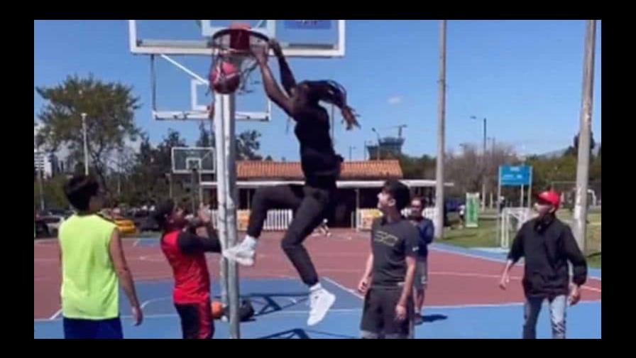 Lo que hizo Jimmy Butler en Ecuador