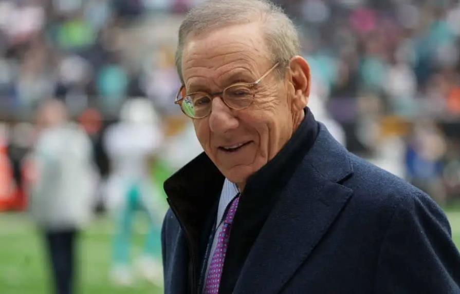 NFL suspende a dueño de Dolphins por contactos con Brady