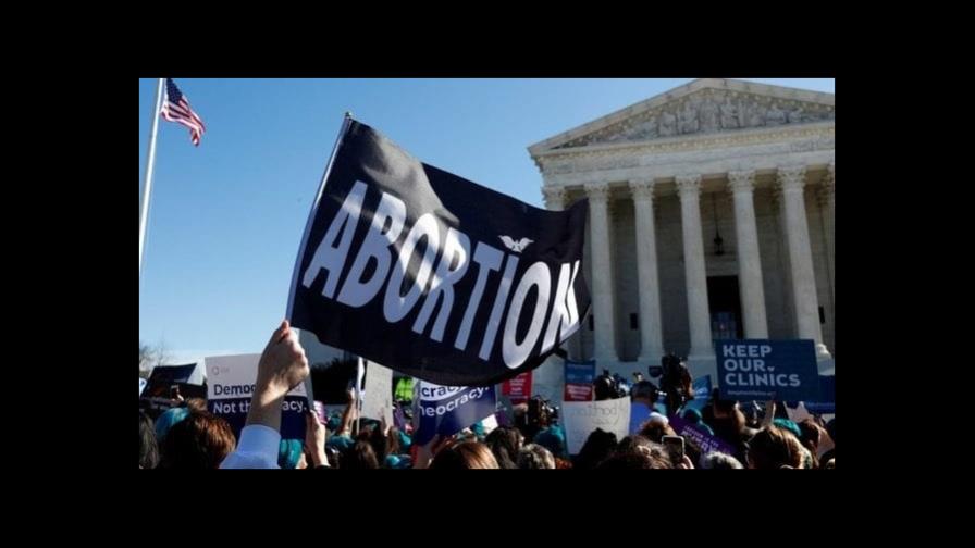 Religiosos de Florida demandan ley antiaborto por violar su libertad de fe Religiosos de Florida demandan ley antiaborto por violar su libertad de fe
