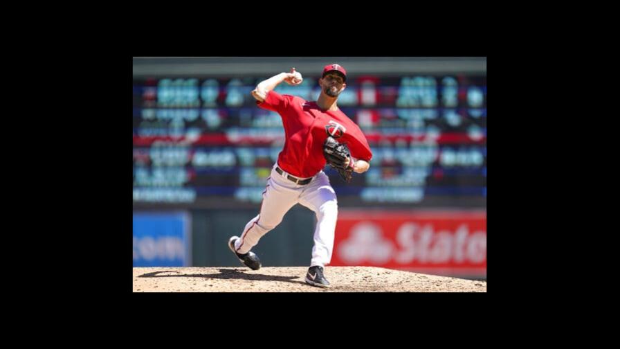 López logra su primer salvamento en triunfo de Mellizos