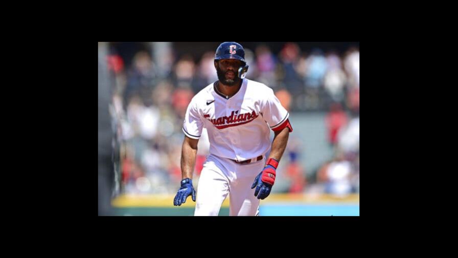 VIDEO | Rosario batea largo jonrón; Guardianes se imponen