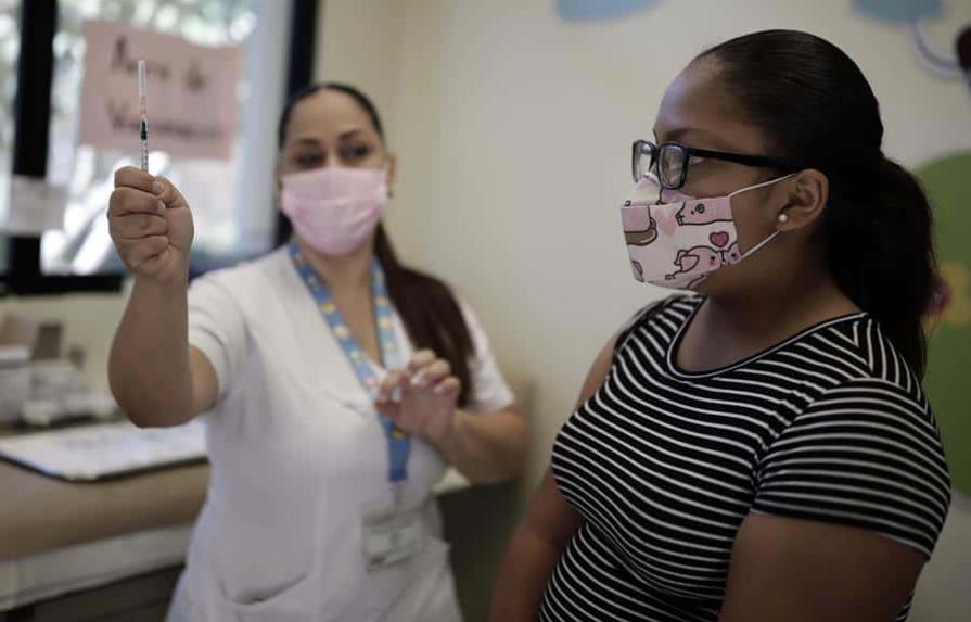 Costa Rica elimina la obligatoriedad de la vacuna anticovid e investigará compras