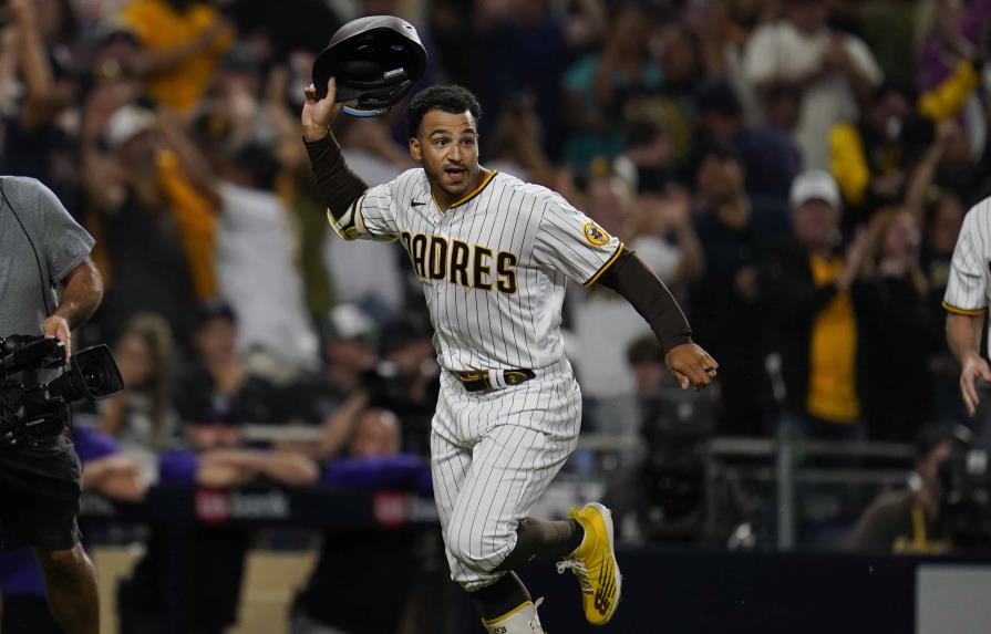 VIDEO | Tras obtener a Soto, Padres barren doble función con Rockies