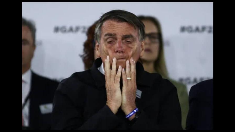 Bolsonaro se burla y critica el uso del lenguaje inclusivo en Argentina