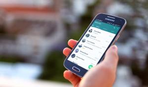 Así puedes enviar y escuchar mensajes de WhatsApp con el asistente de Google