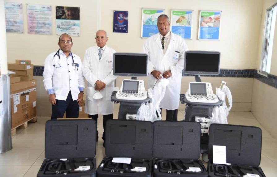 SNS entrega dos ecocardiógrafos al hospital Salvador B. Gautier