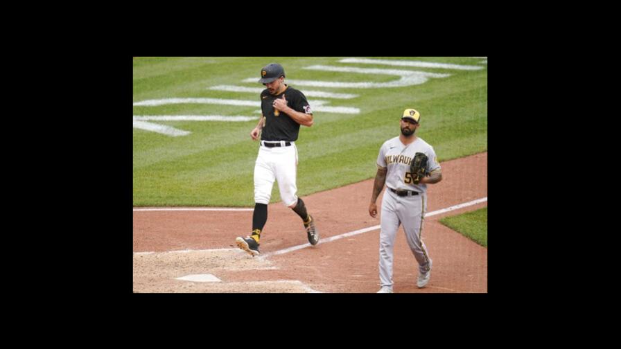 Piratas vencen a Cerveceros y barren la serie