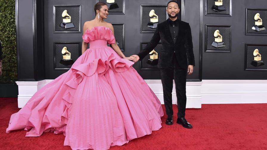 Modelo Chrissy Teigen anuncia embarazo a casi dos años de sufrir una pérdida