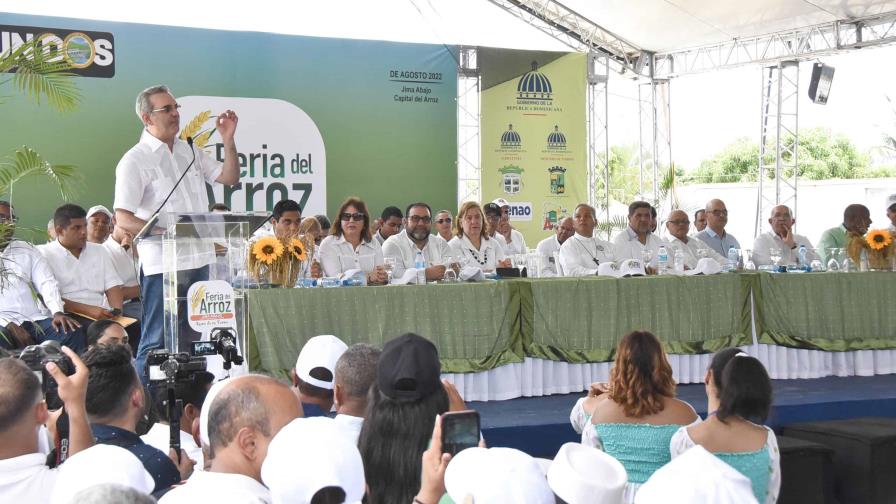Presidente encabeza apertura Feria Nacional del Arroz en Jima Abajo, La Vega Presidente encabeza apertura Feria Nacional del Arroz en Jima Abajo, La Vega