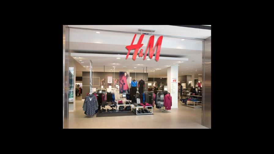 H&M reabre tiendas en Rusia y provoca grandes colas antes de salir del país
